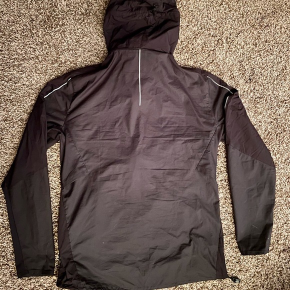 Lululemon Athletic Running Jacket - Picture 2 of 2